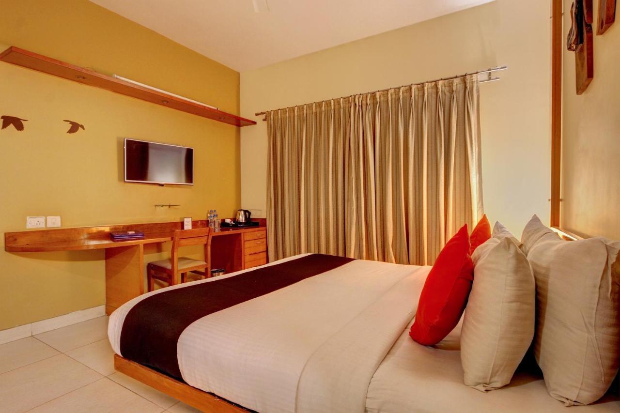 Capital O 16165 Cartier Hotel Bangalore Bagian luar foto